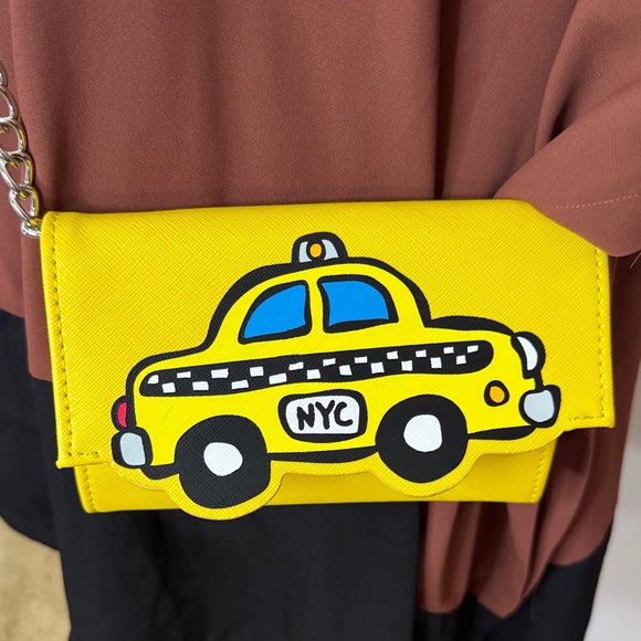Marc Tetro Yellow Taxi Themed Kids Crossbody Bag MCB9344 - Picture 10 of 10